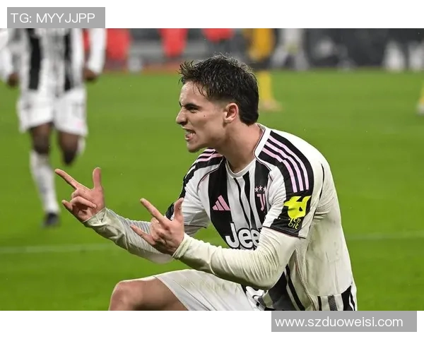 恰尔汉奥卢:在国米的日子让我感到快乐,未来希望与球队共同收获更多荣耀 恰尔汉奥卢:在国米的日子让我感到快乐,未来希望与球队共同收获更多荣耀